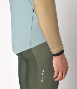 Waterproof Vest Stormy Sea