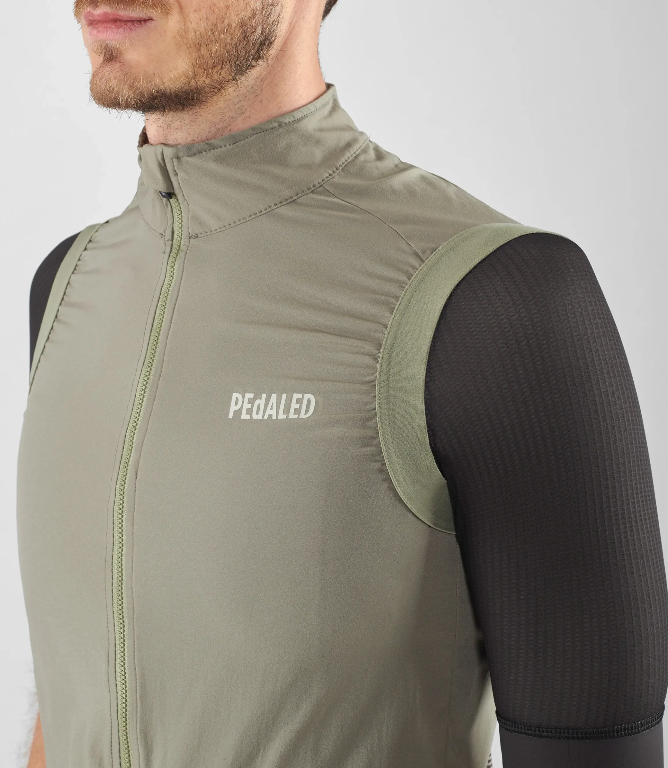 Windproof Vest Sage
