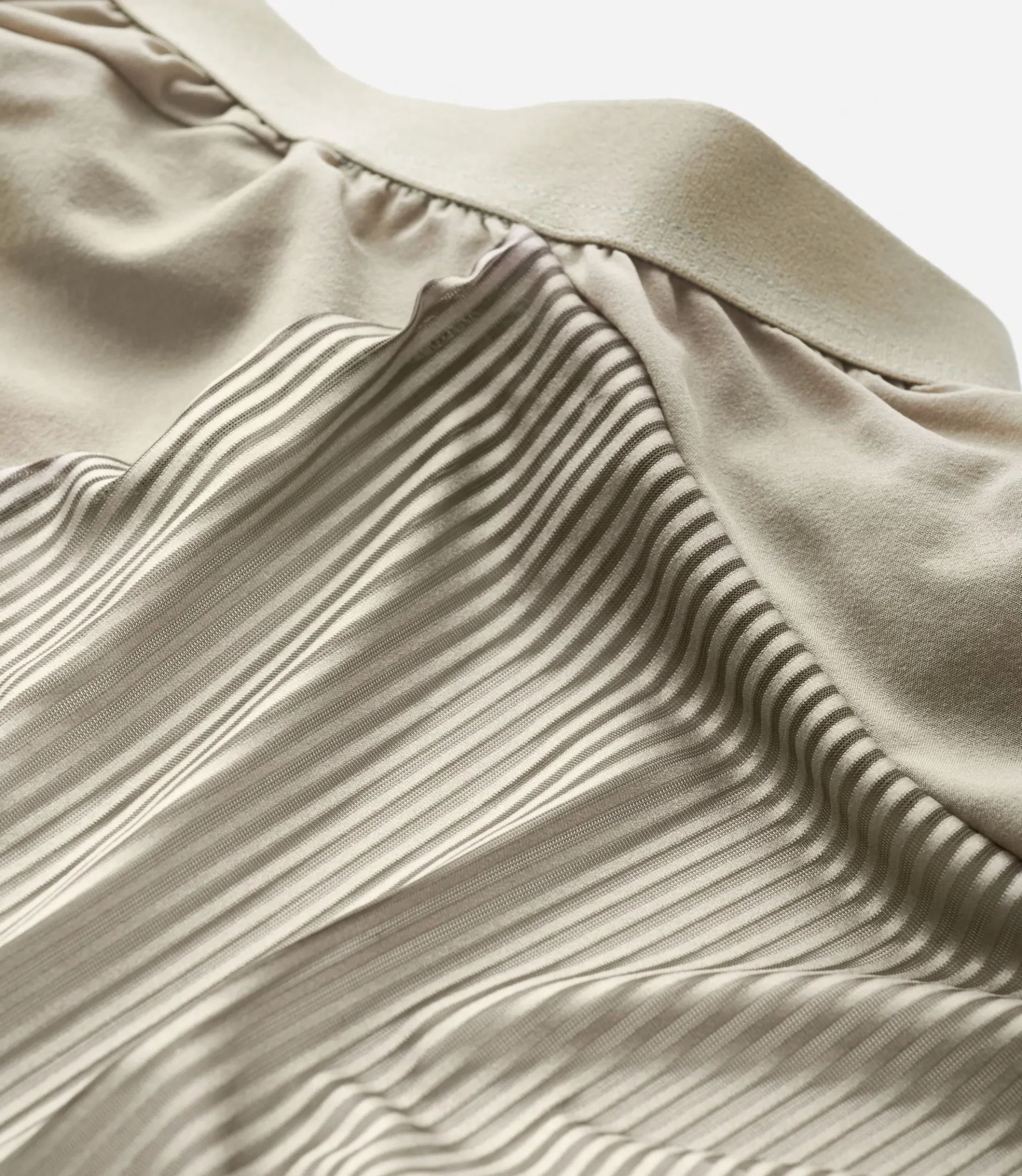 Windproof Vest Sage
