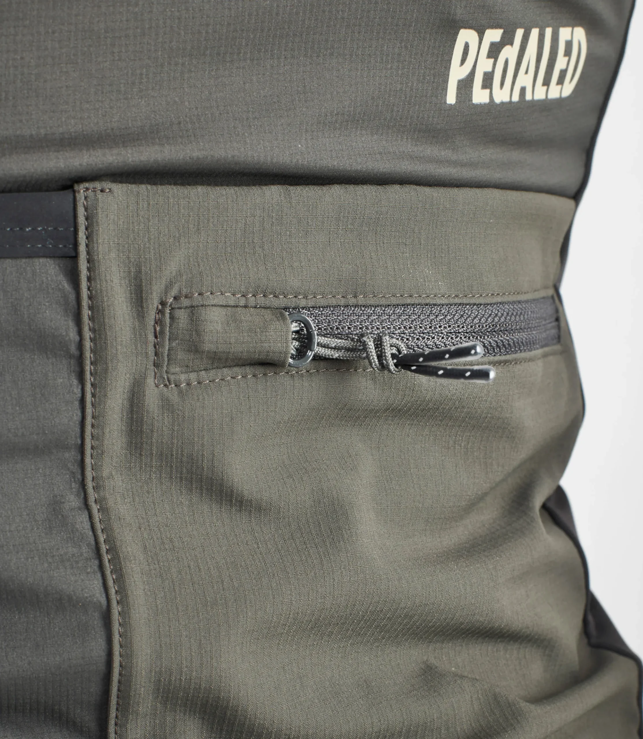 Women's Insulated Vest Dark Grey